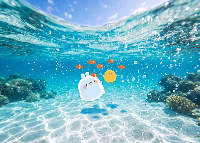 Molang and Piu Piu Underwater