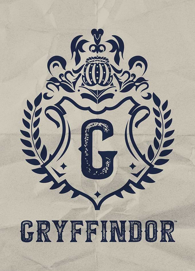 Gryffindor Crest: Bravery Embodied