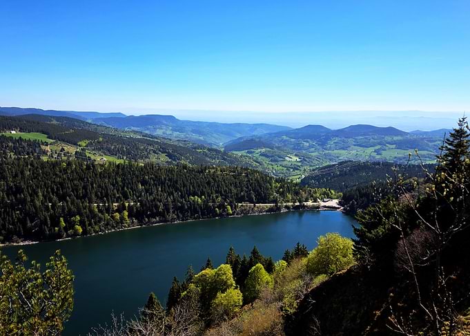 Scenic Mountain Lake View