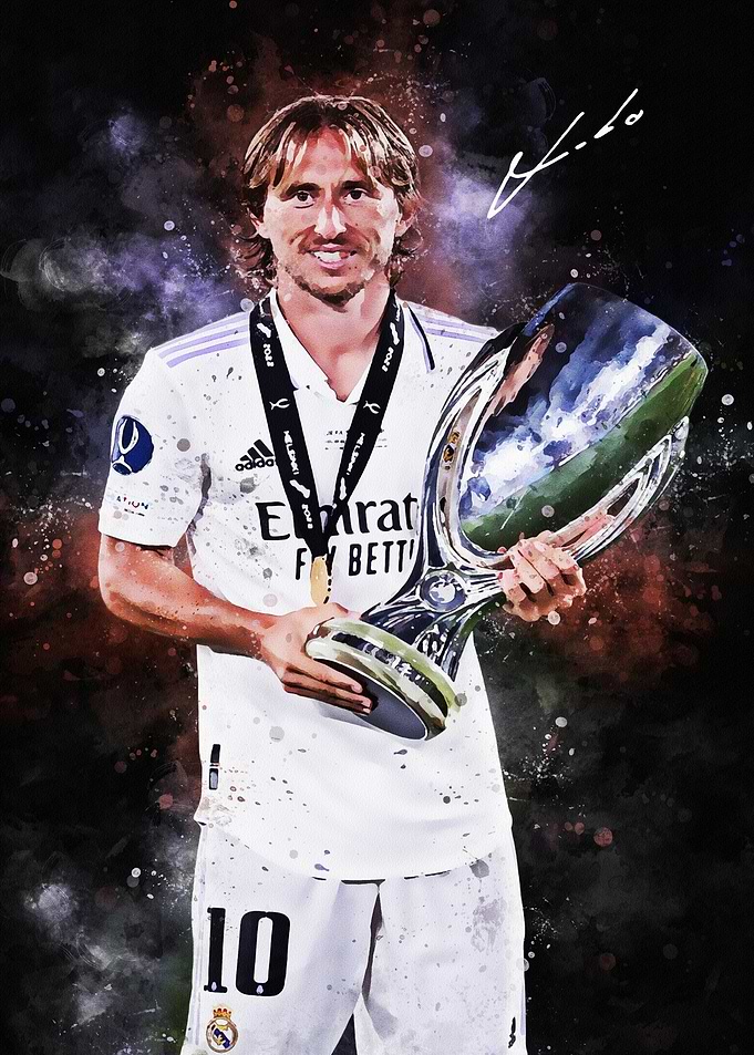 Luka Modric Holding UEFA Super Cup