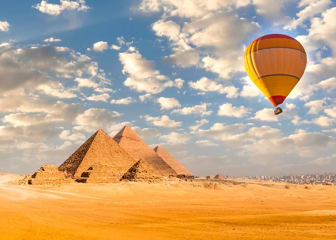 Balloon Over Giza Pyramids