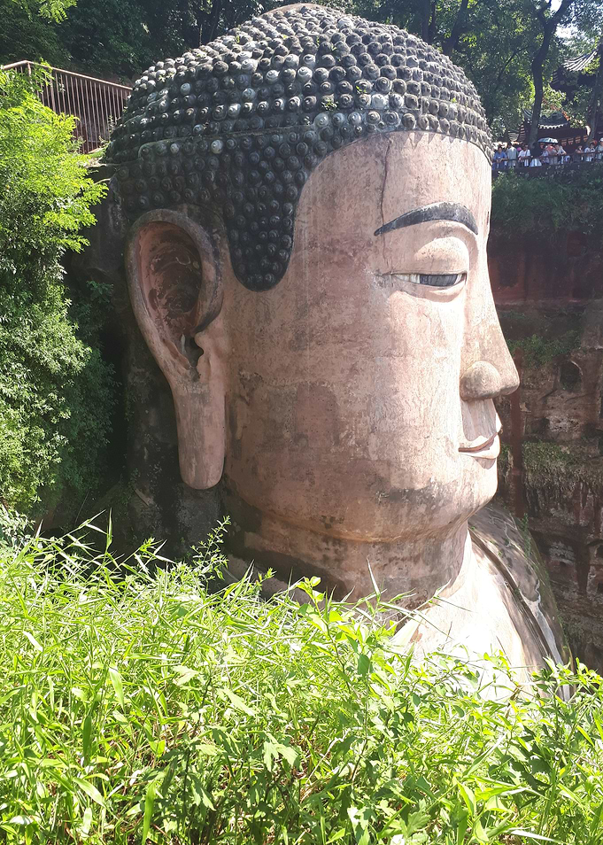 Leshan Giant Buddha Statue Profile