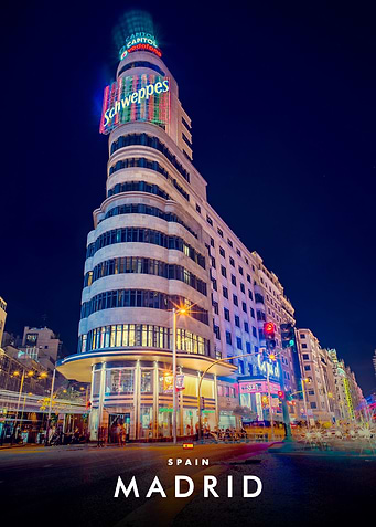 Edificio Carrión at Night in Madrid