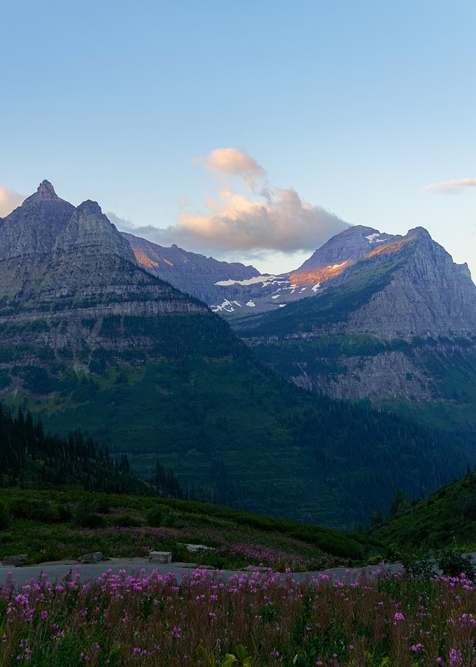 Glacier at sunrise