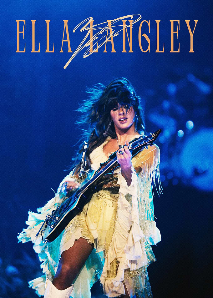 Ella Langley Performing Live