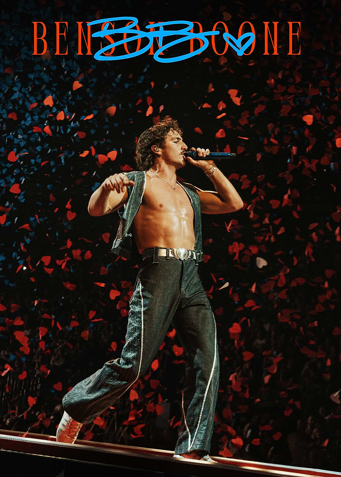 Benson Boone Performing Live on Stage