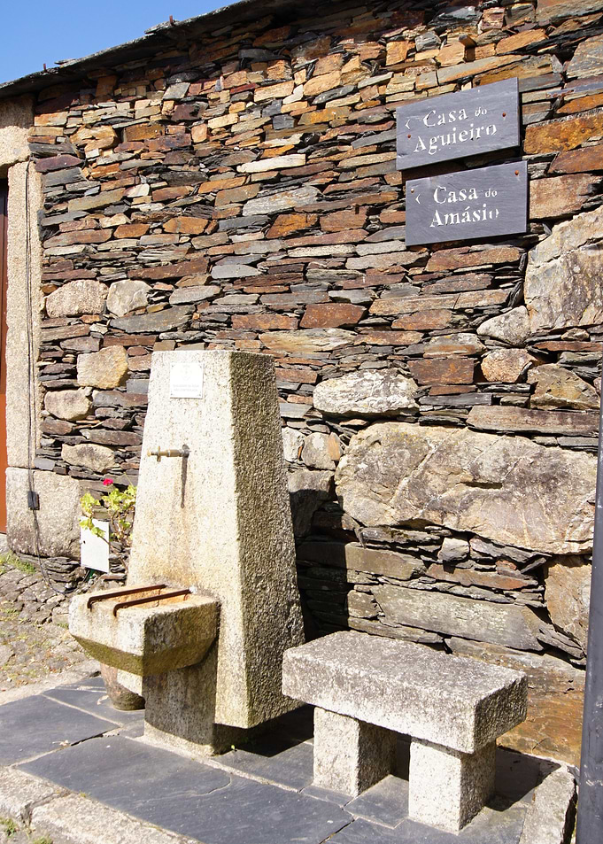 Rustic Stone Fountain and Bench in Quintadona