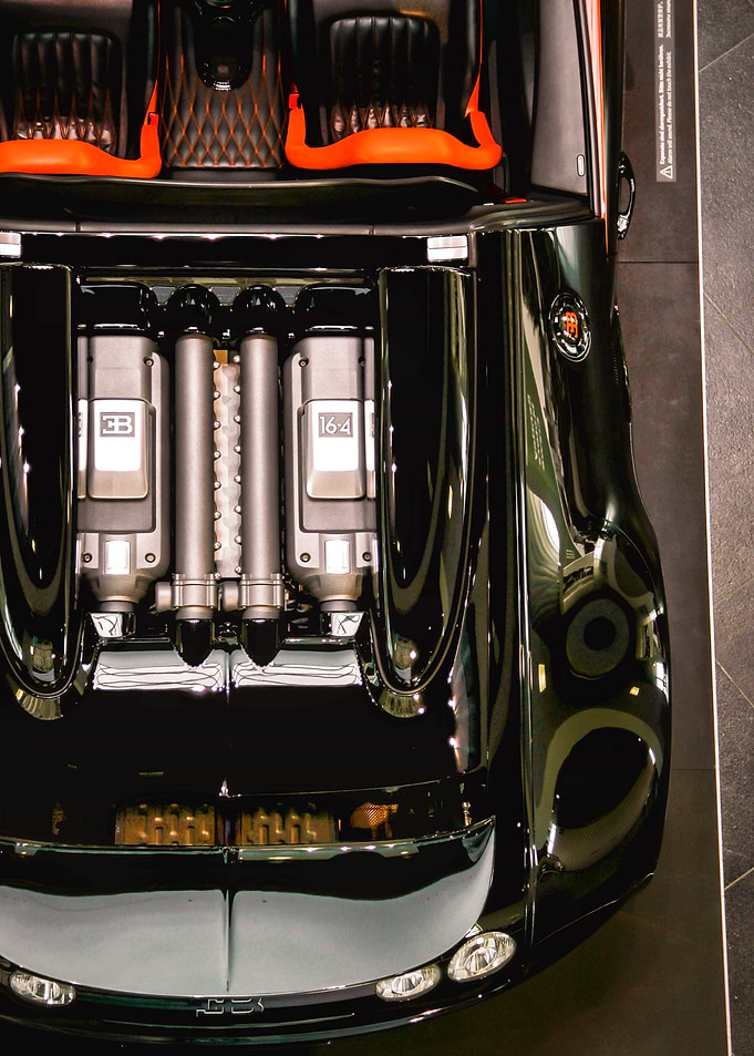 Top View of Bugatti Veyron Engine