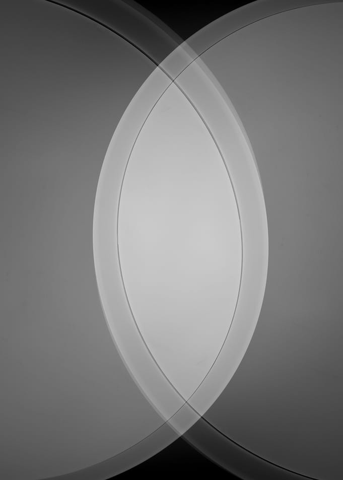 Minimalist Intersecting Circles Abstract