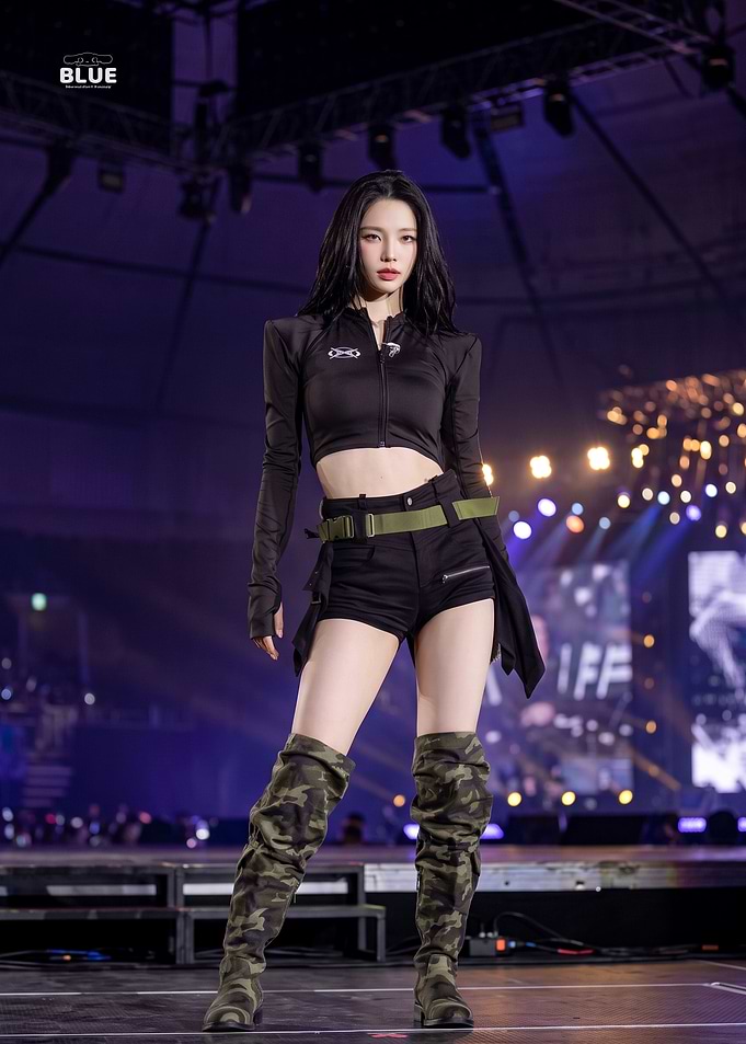 Karina Aespa K-pop Poster