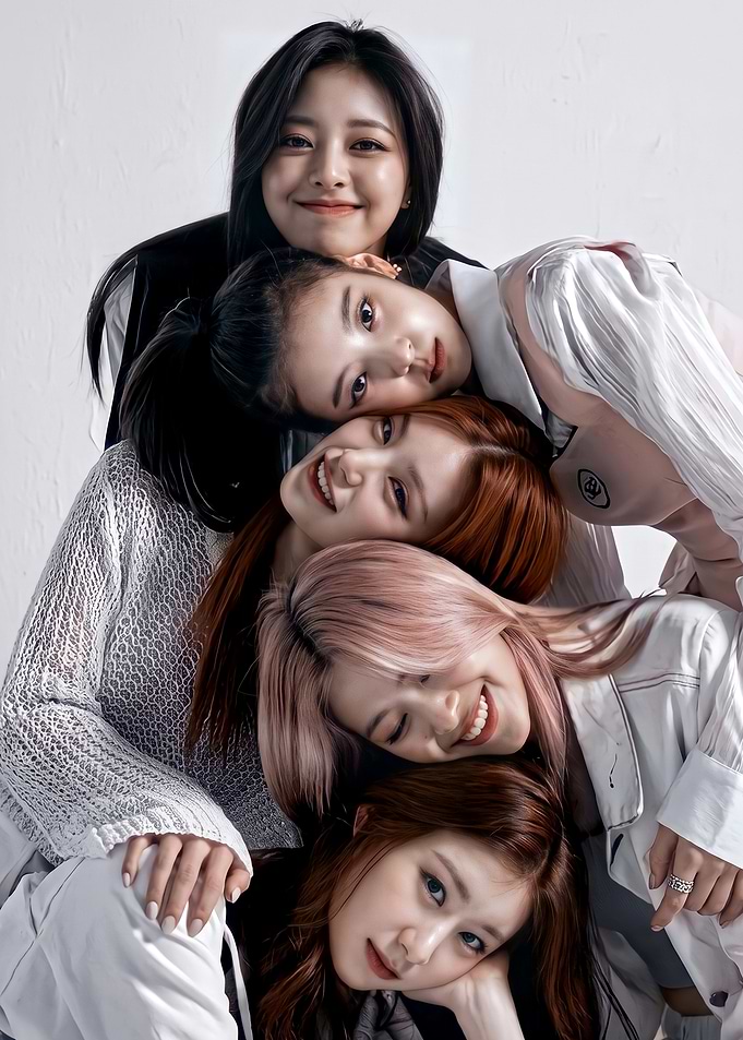 ITZY Kpop Group Portrait Poster