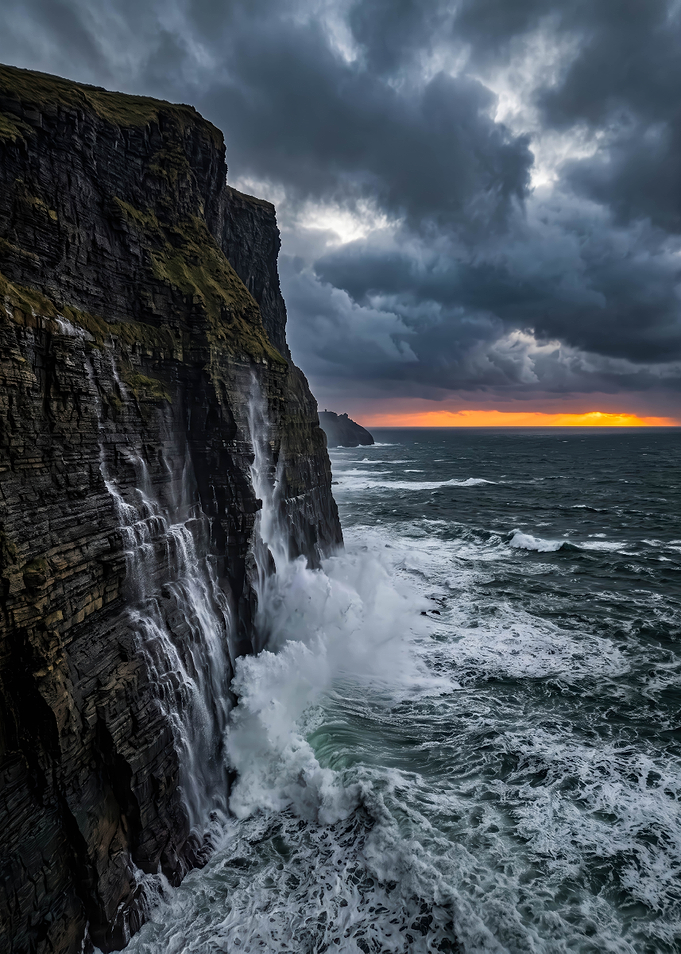 Dramatic Ocean Waves Crashing Against Cliffs