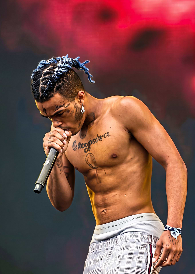 XXXTentacion performing live on stage