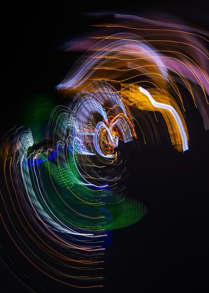Electric Flow — Abstract Light Trails in Motion