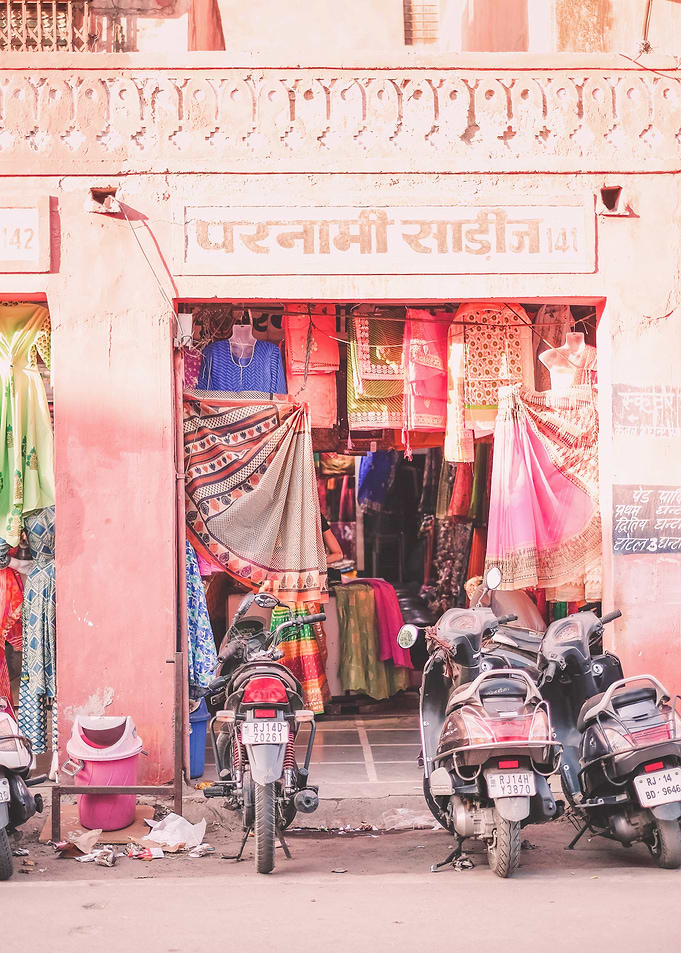 Jaipur, India | Pastel colored market in the pink city with vintage bohemian sari and fabric shop in Rajasthan