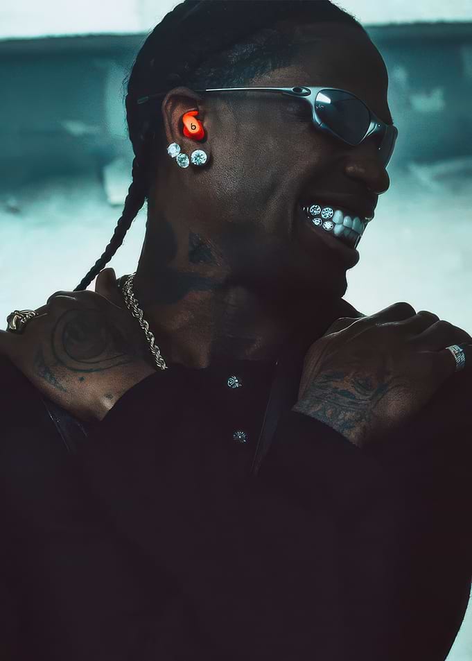 Travis Scott Smiling