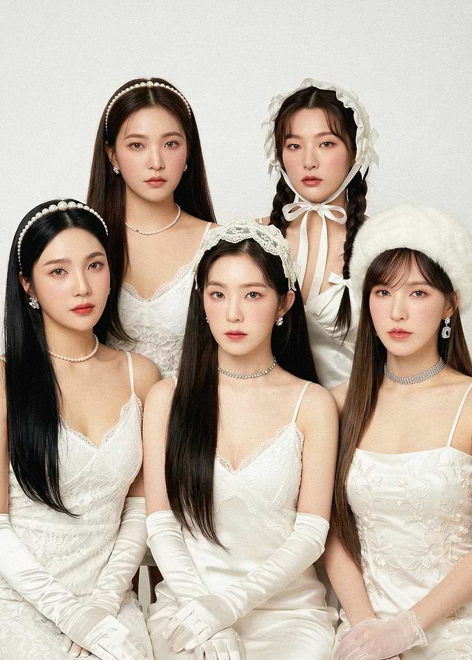 Red Velvet Members in White Outfits