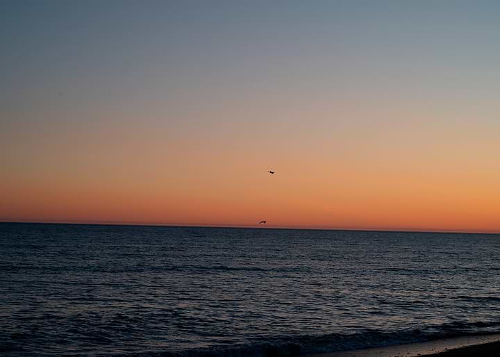 Minimalist Sunset Over the Ocean