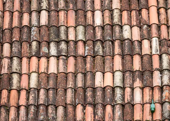 Weathered Terracotta Roof Tile Pattern