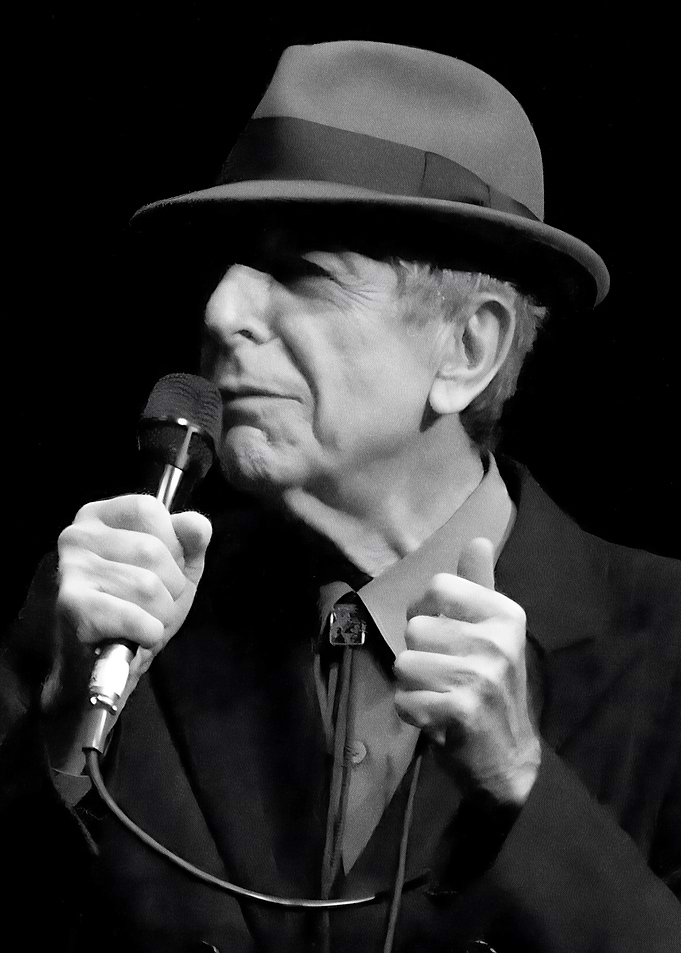 Leonard Cohen Performing Live