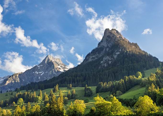 Majestic Alpine Mountain Peaks