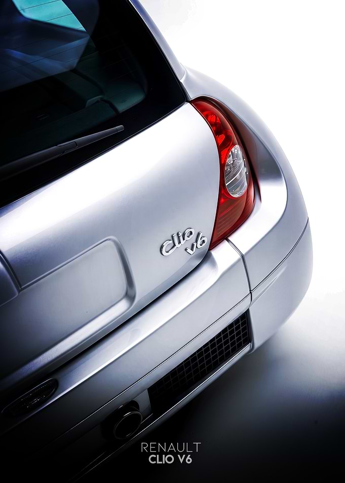 Renault Clio V6 Rear View