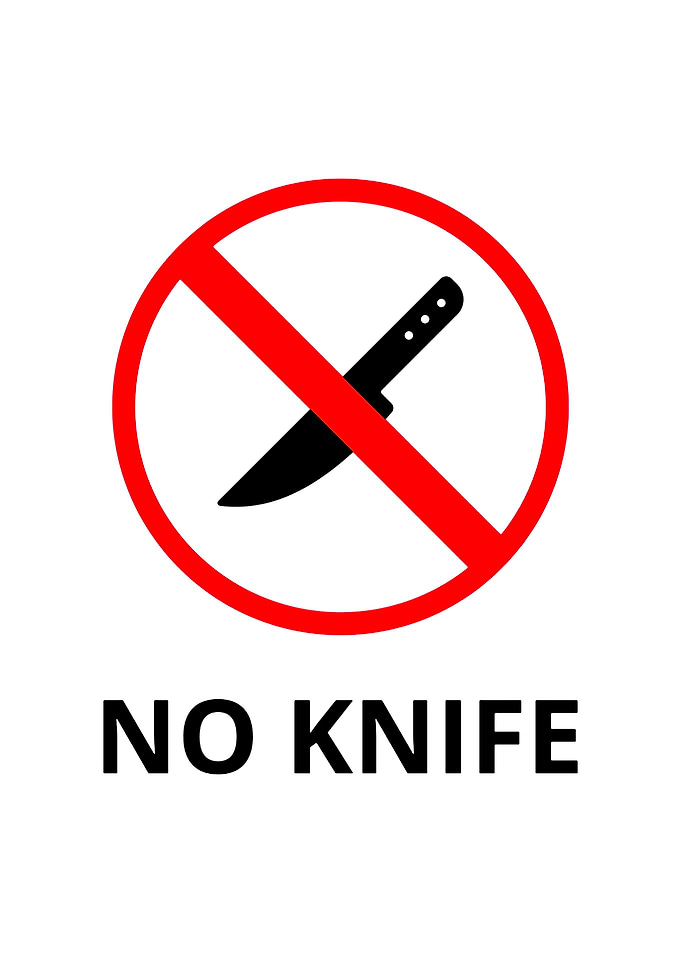 No Knife Prohibition Sign