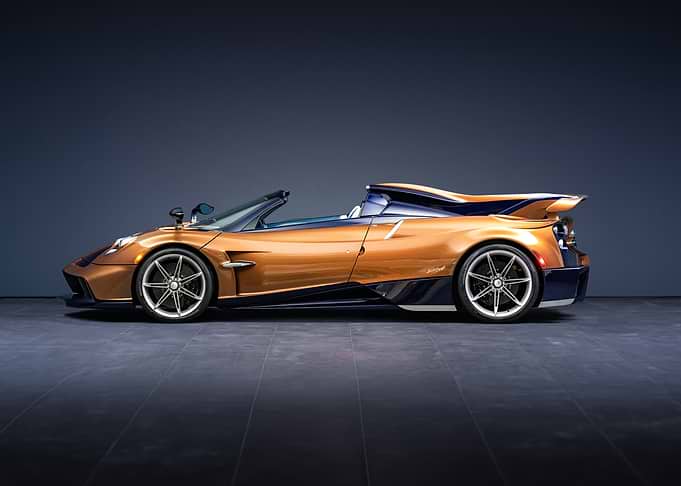 Pagani Huayra Roadster BC Side View
