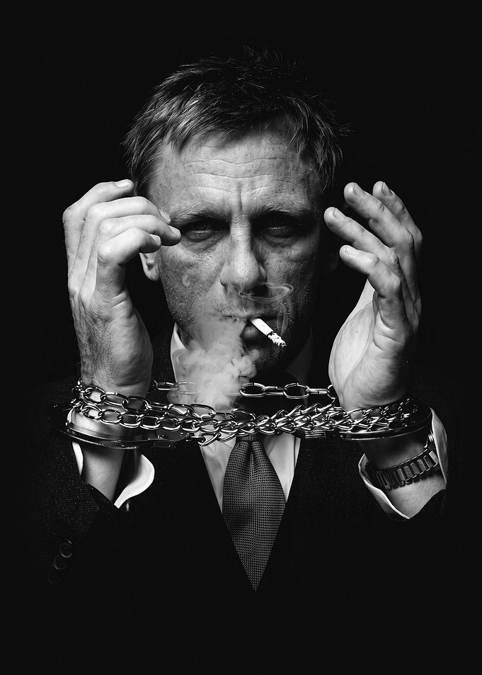 Daniel Craig