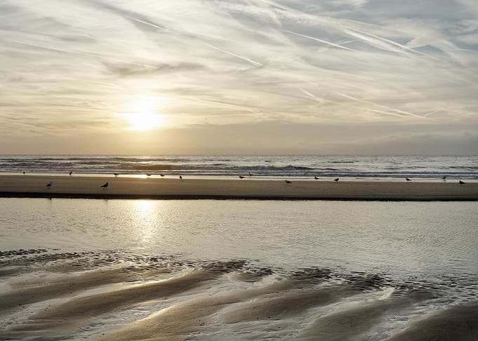 Evening atmosphere on the North Sea beach
