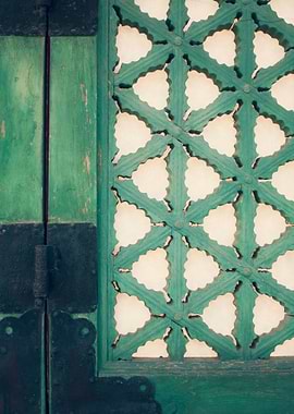 'The Jade Window' - Architectural Detail at Gyeongbokgu ...