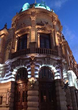 Oaxacas Theater