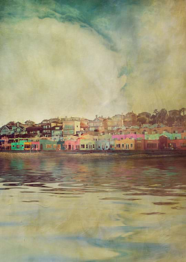 Colorful beach homes along the Pacific Ocean near Santa ...