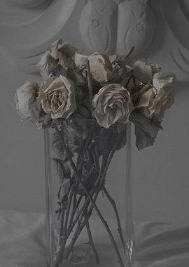 YELLOW ROSES DRYING IN VASE