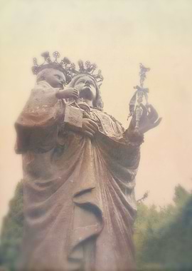 the giant iron statue