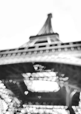 Black and white photograph of the Eiffel Tower in paris ...