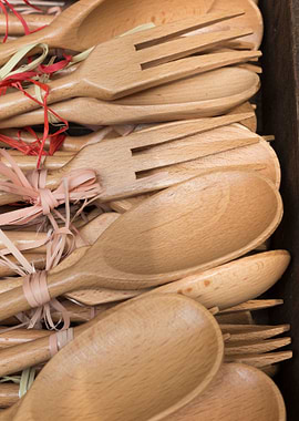 wooden cutlery