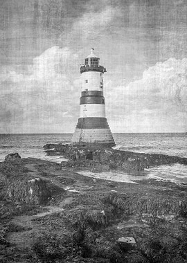 Penmon Lighthouse in Mono 2