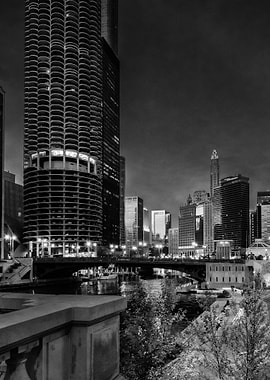 Marina City towers at night along the Chicago river, wi ...