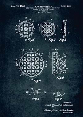 No215 - 1969 - Cog wheel for a model building set havin ...