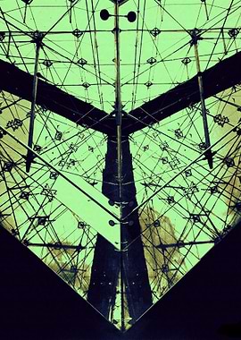 Inverted Pyramid du Louvre