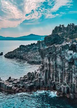 Jusangjeolli Cliff in Jeju