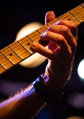 Mike Stern playing guitar