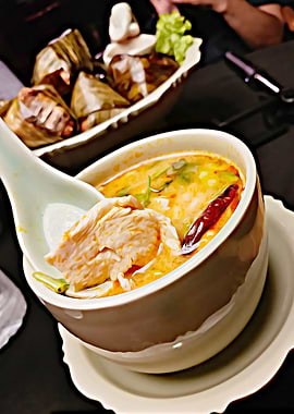 Tom Yam Gai