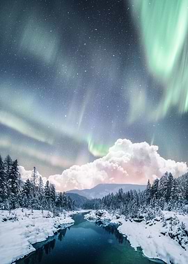 Aurora over the river