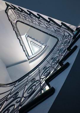 Triangle staircase
