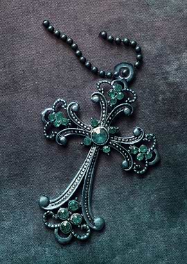 Broken cross pendant