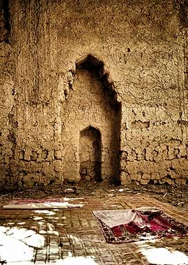 Niche in a wall in Ibra