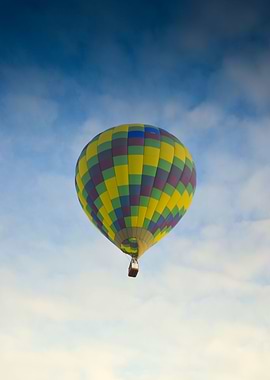 Spiral hot air balloon