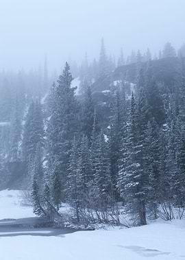 Frosty Rocky Mountains